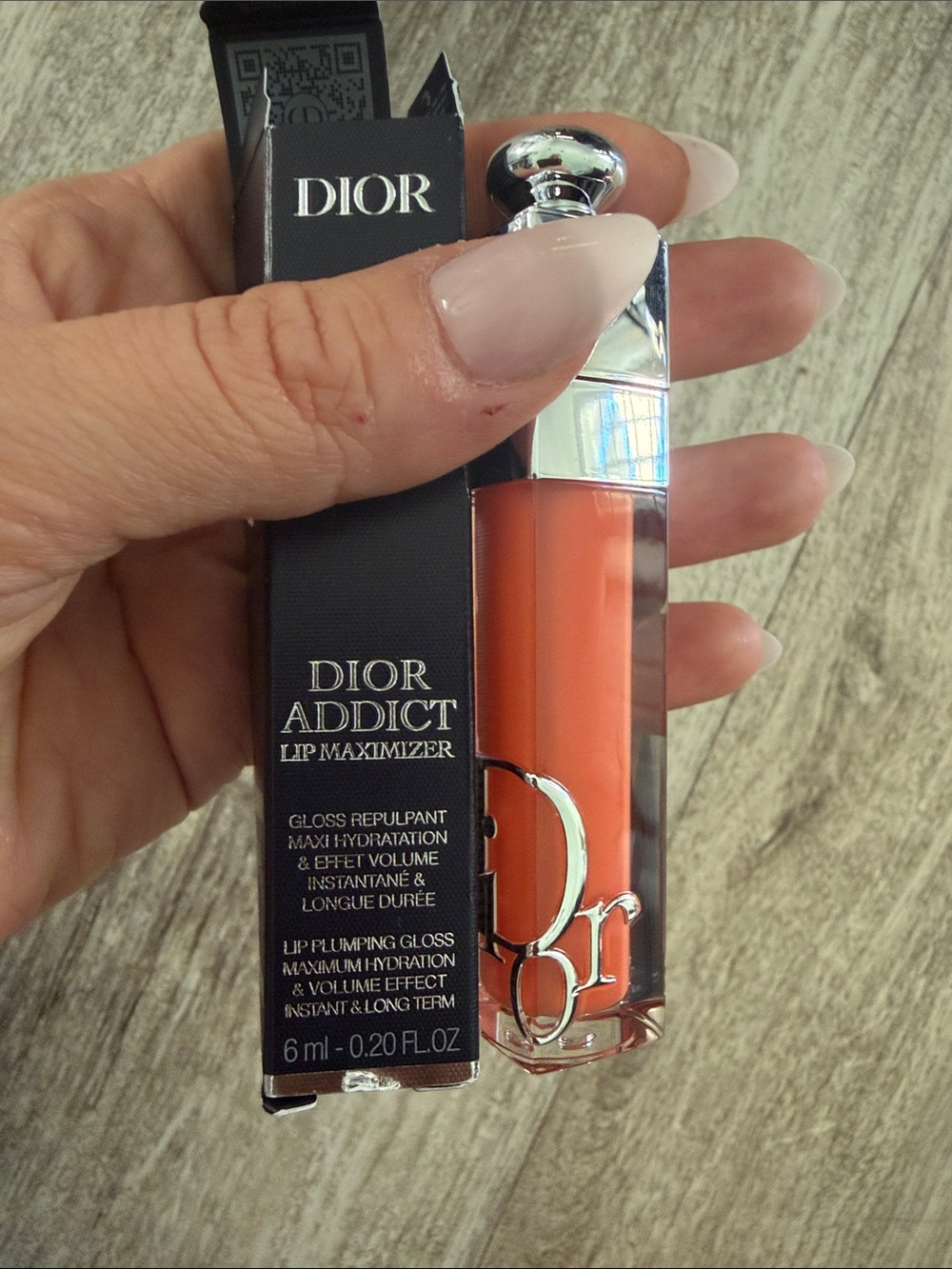 Dior Addict Lip Maximizer — Coral-Orange Gloss